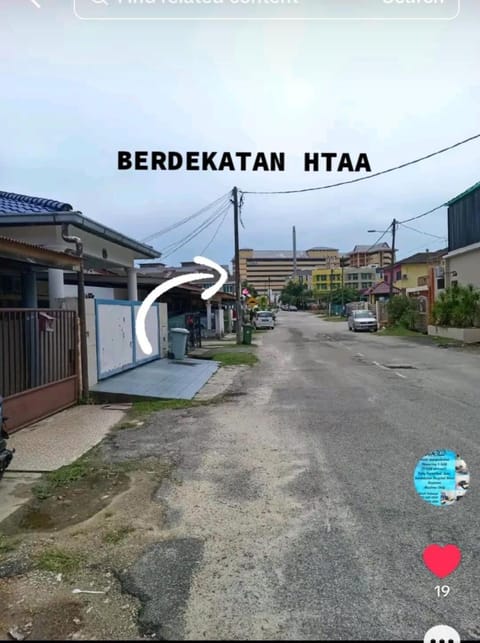 View (from property/room), Street view, Parking