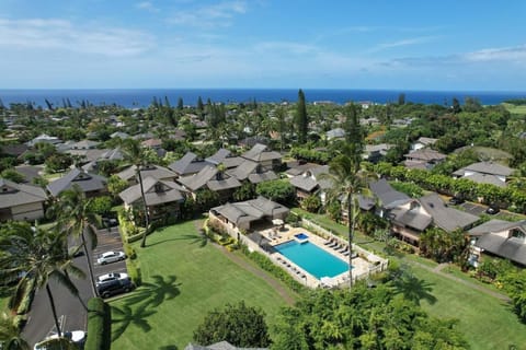 Charming Princeville Studio, AC, Pool, Hot Tub Apartment in Princeville