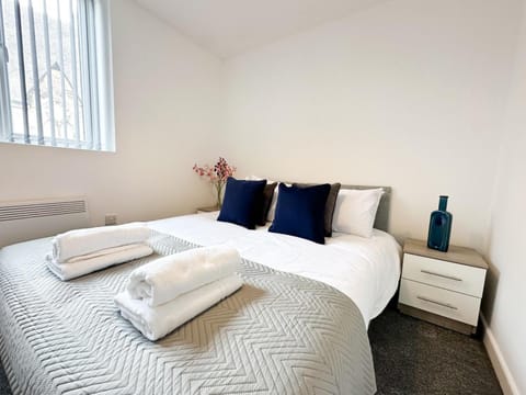 The Railway Apartments By Blue Skies Stays Apartment in Darlington
