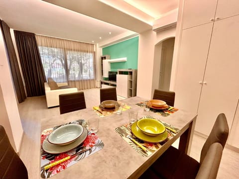 Trilo Momo con aria condizionata, wifi, posto auto e piscina Apartment in Marcelli