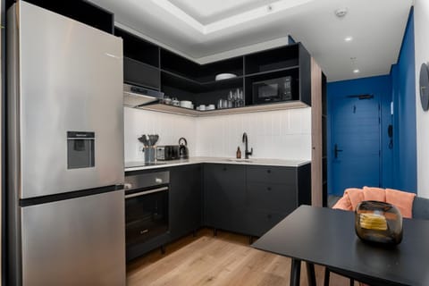 Station House Luxury Apartments Apartment in Sea Point