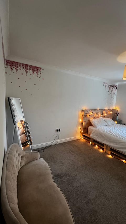 Golden House Vacation rental in Waterbeach