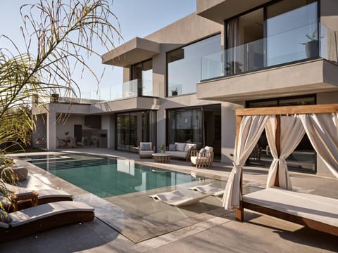 Property building, Patio, Day, Natural landscape, View (from property/room), Balcony/Terrace, Pool view, Swimming pool, sunbed