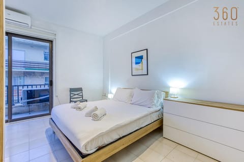 Sliema 1BR Gem, Prime Location & Balcony Views by 360 Estates Apartment in Sliema