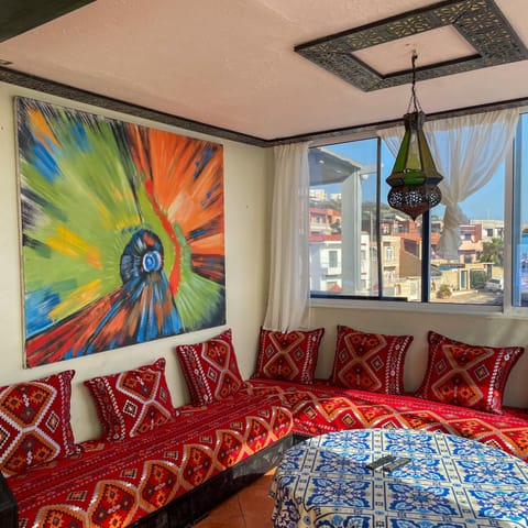 Living room, Decorative detail, Seating area