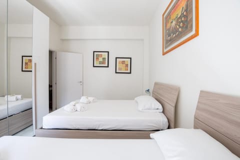 Bed, Photo of the whole room, Bedroom, towels, wardrobe