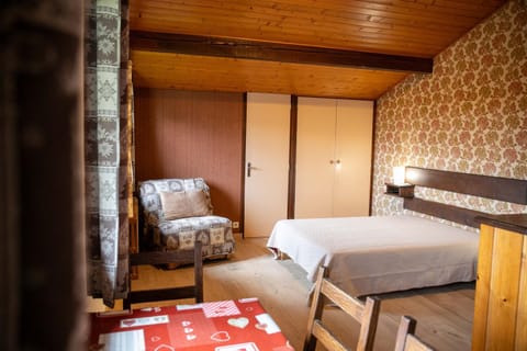Property building, Living room, Bedroom