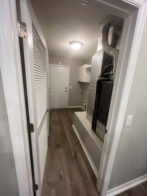 Get cozy in this Renovated home by the Villages House in Lady Lake