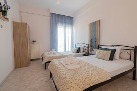 Bed, Photo of the whole room, Bedroom, towels, wardrobe