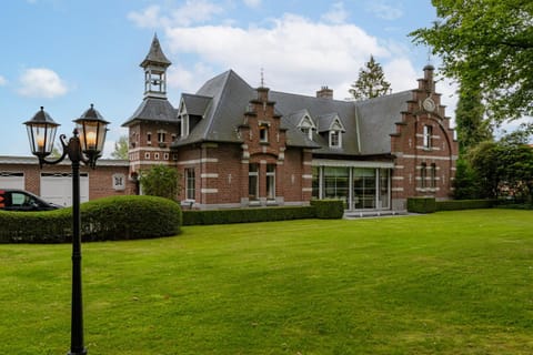 Property building, Natural landscape, Garden