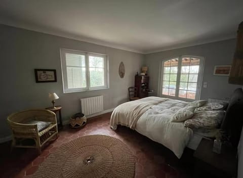 Belle maison atypique Villa in Roquefort-les-Pins