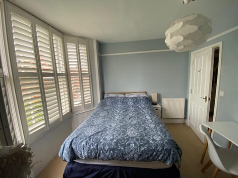 Pilgrims' Pause Guest House Vacation rental in Glastonbury