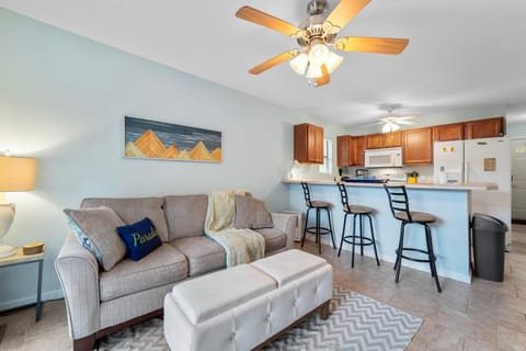 LOTO BREEZE 2 House in Lake of the Ozarks