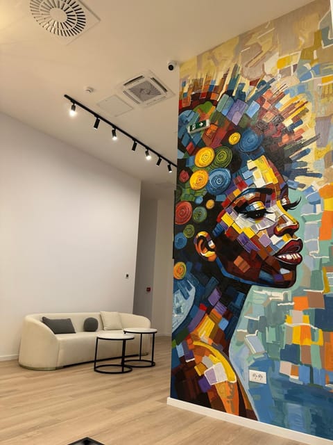 Decorative detail, Seating area