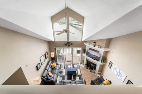 CEDAR HEIGHTS 298 House in Ozark Mountains