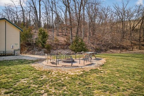 BRISTOL BAY 369 House in Village Four Seasons