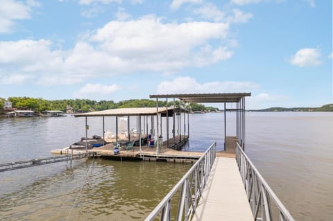 LEISURE PLACE House in Village Four Seasons