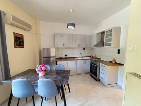 Eugenie's Apartment Apartment in Euboea