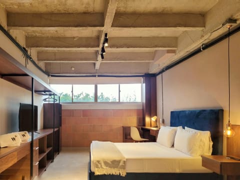 Bed, Photo of the whole room