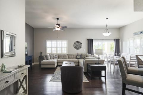 Mojito Haze beach retreat House in North Redington Beach