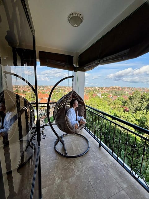 Patio, Natural landscape, View (from property/room), Balcony/Terrace