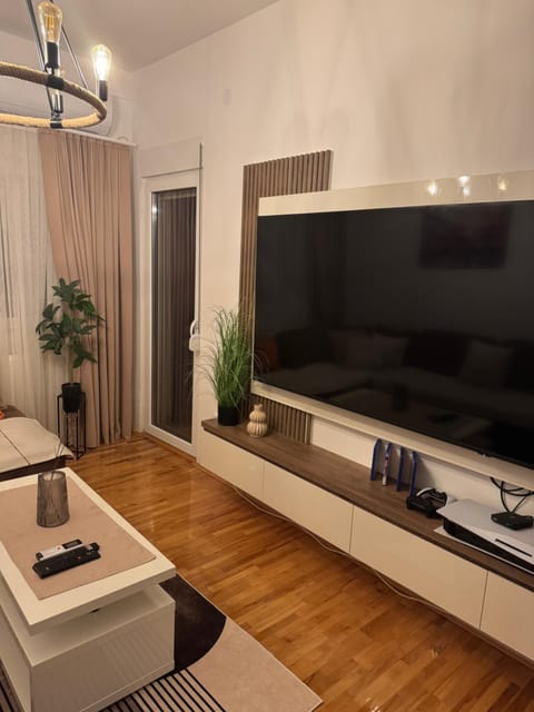 Apartman Golden Crown Apartment in Serbia