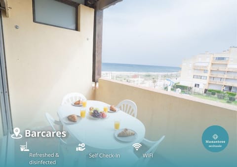 Day, Natural landscape, Balcony/Terrace, Food and drinks, Dining area, Sea view