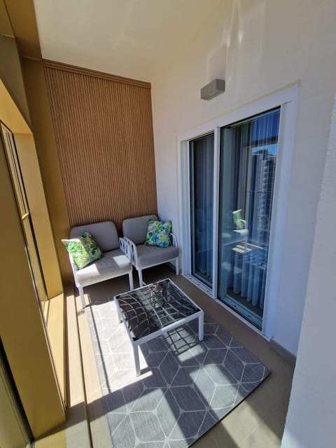 Day, View (from property/room), Balcony/Terrace, Seating area