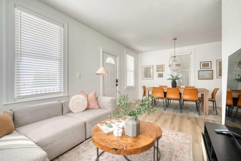 Cozy Portland Getaway 1 Block from Mississippi House in Portland