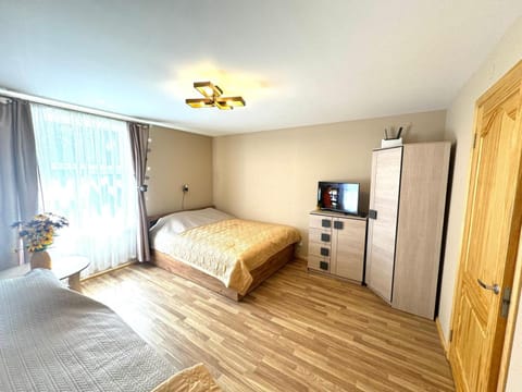 Bedroom, wardrobe