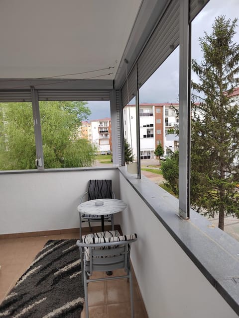 View (from property/room), Balcony/Terrace