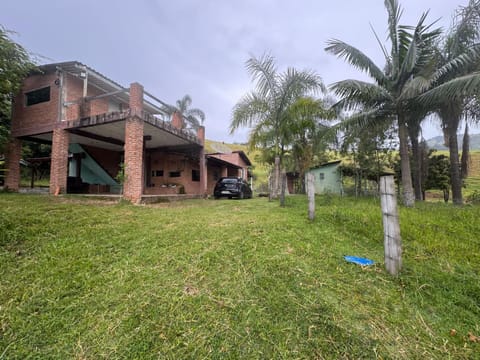Property building, Facade/entrance, Day, Garden