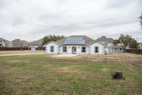 Property building, Natural landscape, Landmark view
