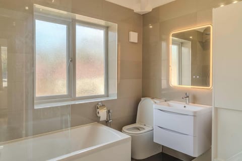 Cozy House House in Prestwich