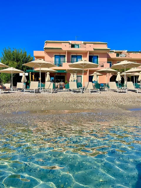 MarieChristine Suites Apartment hotel in Moraitika