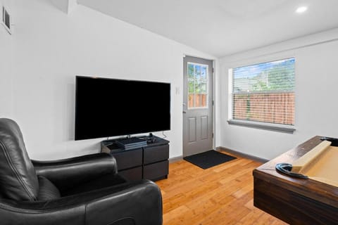 Spacious 4BR w Fenced Yard House in Round Rock