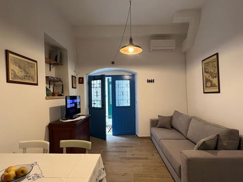 Vila More moje A1 Apartment in Vis