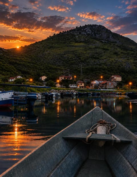Natural landscape, Activities, Lake view, Mountain view, Sunrise, Sunset