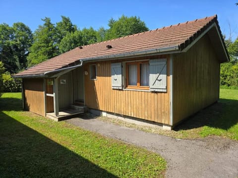 CHALET 6 Personnes Chalet in Jura