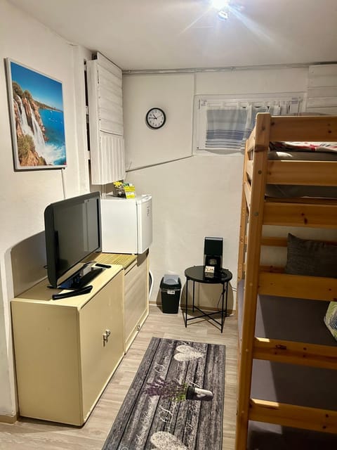TV and multimedia, Photo of the whole room
