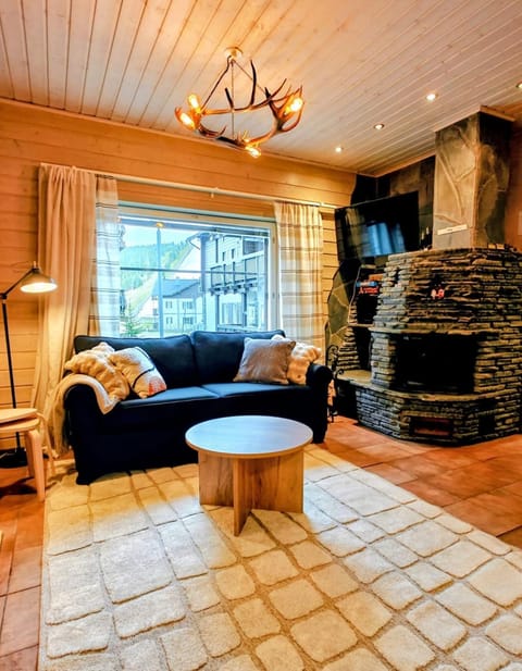 TV and multimedia, Living room, Quiet street view