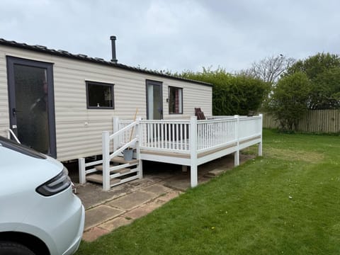 Daisy Lodge Lilac Grove 3 House in Withernsea