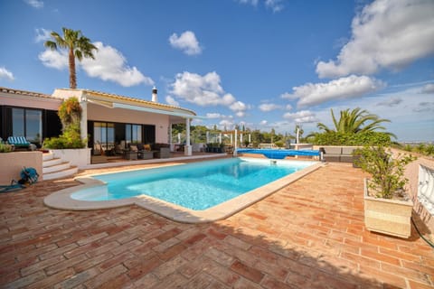 Patio, Pool view, Swimming pool, sunbed