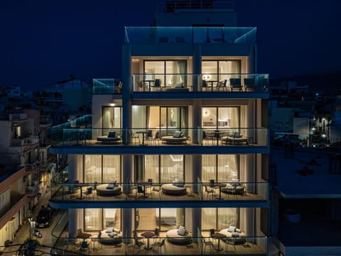 Property building, Night, Balcony/Terrace