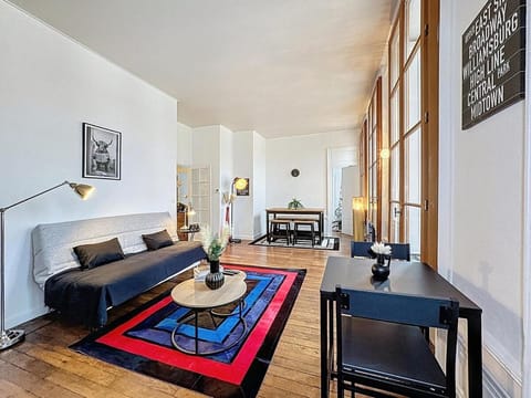 Home Away tramassac 1 Apartment in Lyon