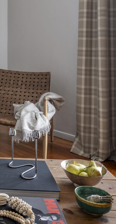 Living room, Decorative detail