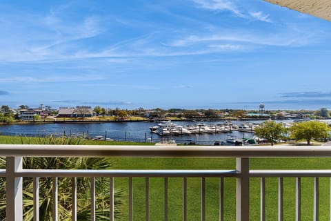 Yacht Club Villas 2-304 Apartment in North Myrtle Beach