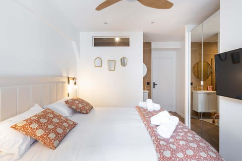 New- 8 pers devant le parc de la villette Apartment in Pantin