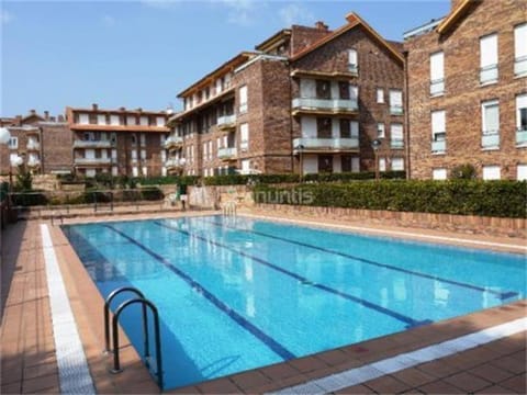 Shower, Area and facilities, Swimming pool, Swimming pool, Entertainment, Family