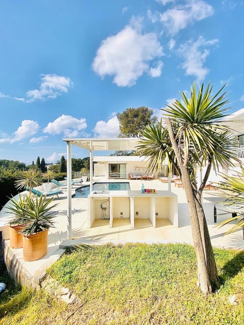 Villa Iconique et calme absolu pour 1 à 10 Personnes Villa in Cassis